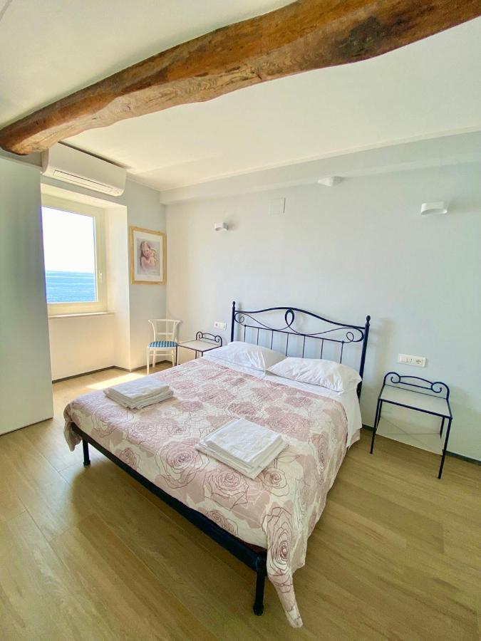 La Scogliera Stunning Sea View